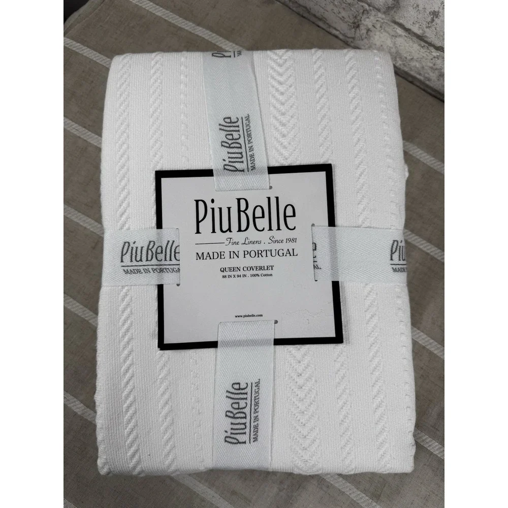 Piu Belle‎ Luxury Portugal White Matelasse Coverlet Textured Chevron Queen